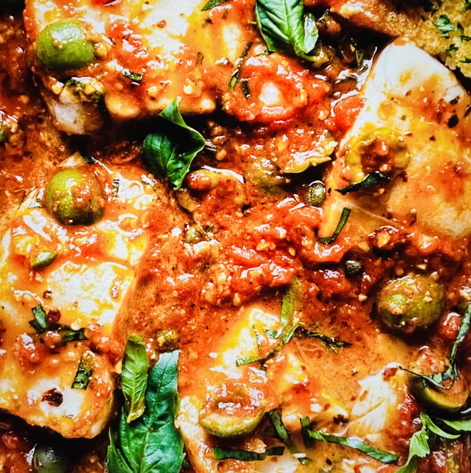 Mahi Mahi Puttanesca